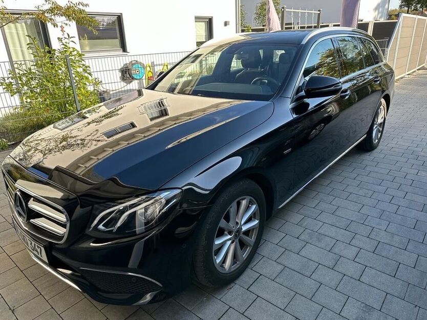 E 220
