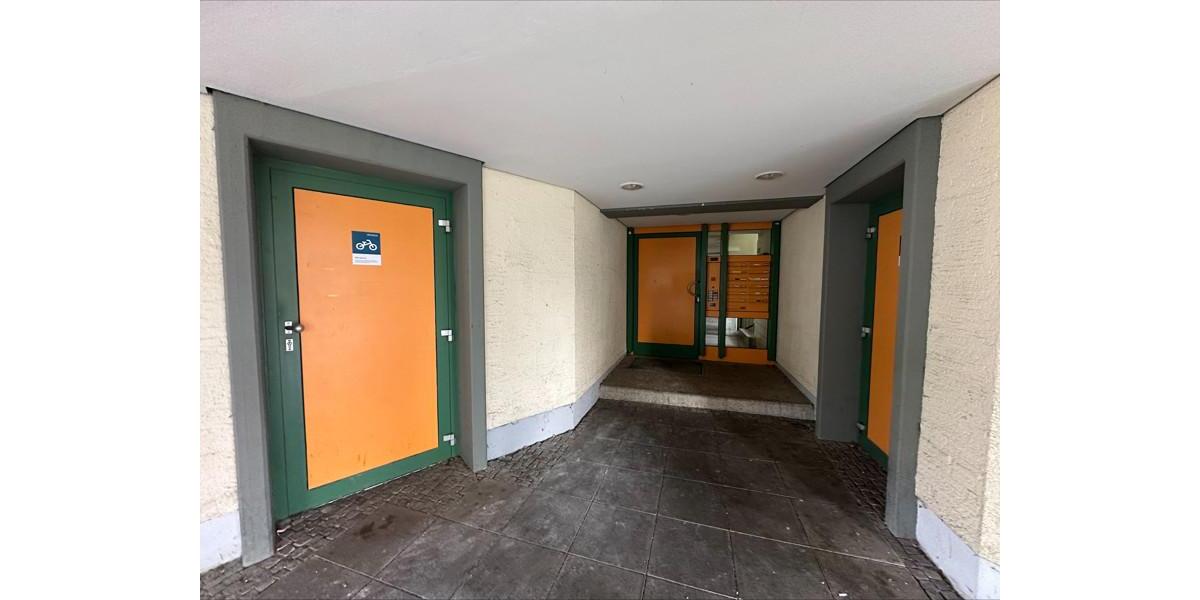 Mit Terrasse! 3-Z.-W. im EG für kleine Familien (frisch saniert) 3 zimmer