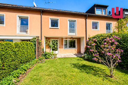 WINDISCH IMMOBILIEN - RMH mit Ausbaupotenzial in familienfreundlicher Waldrandlage von Trudering! - Haus München Trudering-Riem | Angebot:27531834