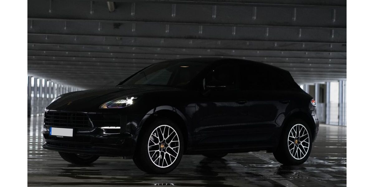 Porsche Macan 58.000 km 56.900 &euro; München 81369