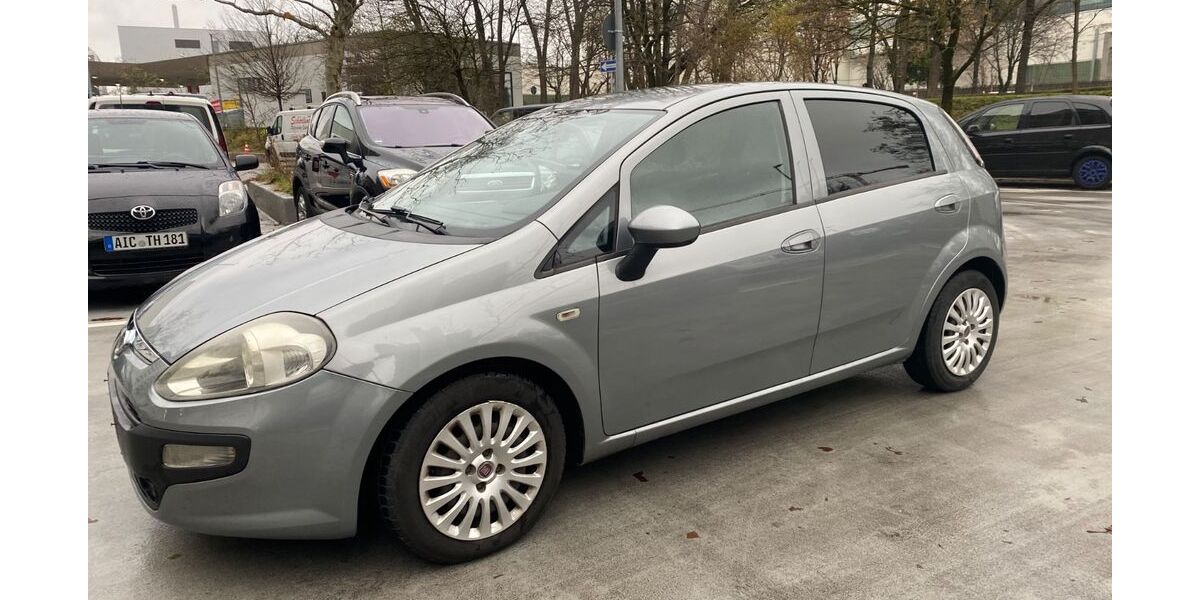 Fiat Punto Evo 138.000 km 2.200 &euro; München 80809