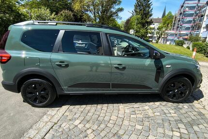 Dacia Jogger 16.600 km 18.500 &euro; München 81477