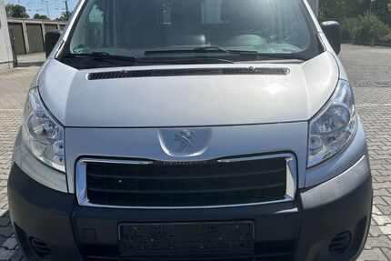 Peugeot Expert 105.200 km 5.900 &euro; München 81673