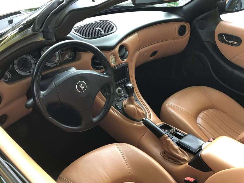 Maserati Spyder 64.000 km 44.900 € München 81925