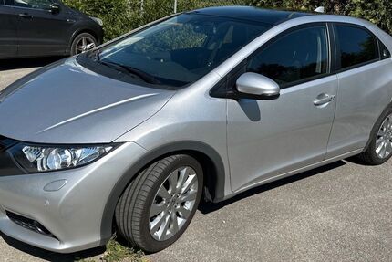 Honda Civic 85.500 km 13.900 &euro; Gernlinden 82216