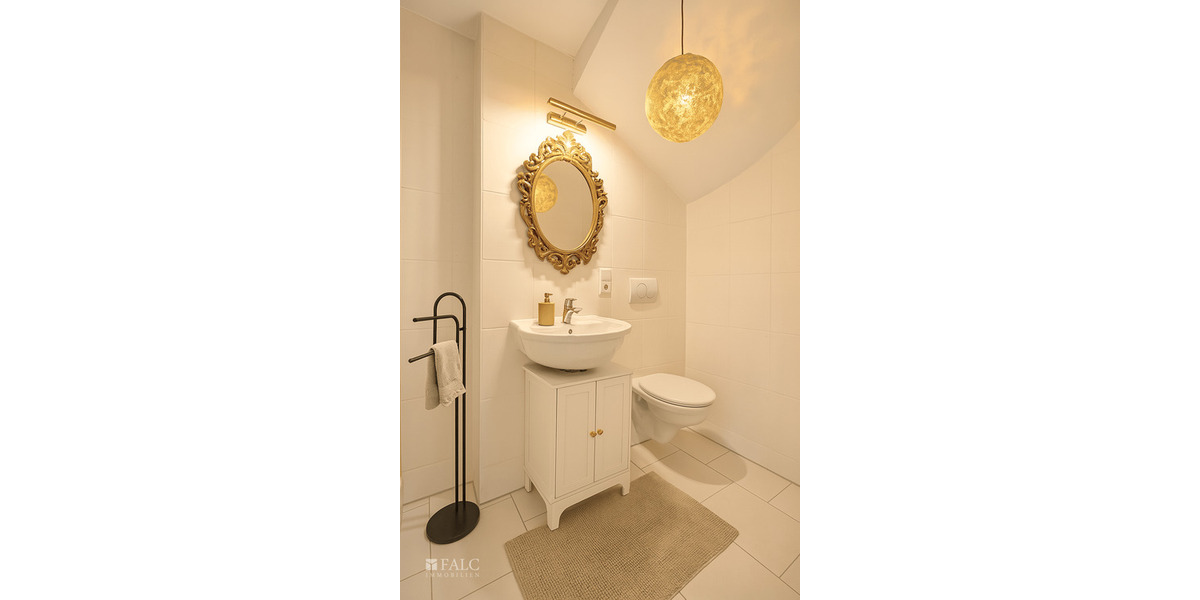 Reihenmittelhaus München Feldmoching-Hasenbergl - 6 Zimmer, 141 m&sup2;, 948.000&euro; | Angebot:25779313