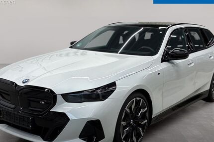 BMW i5 10.855 km 79.507 &euro; München 80939