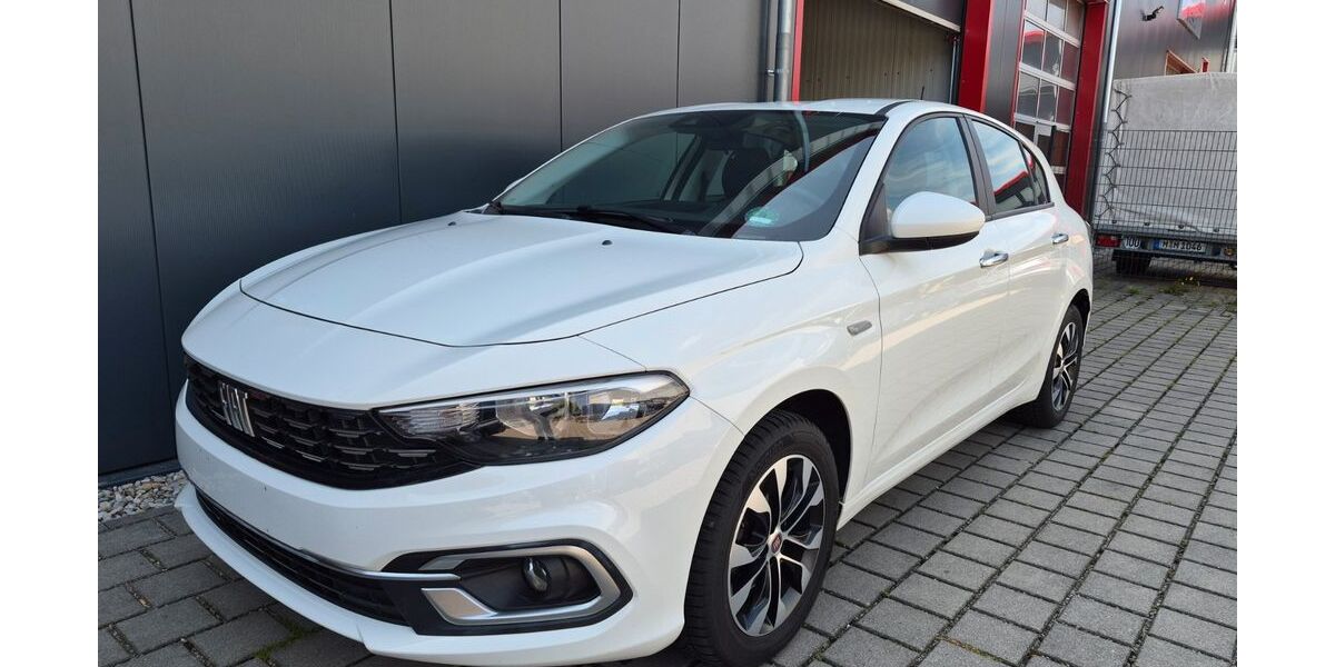Fiat Tipo 84.000 km 9.700 &euro; Puchheim (nähe München) 82178