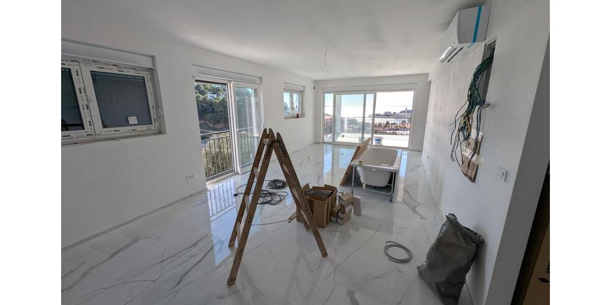 Etagenwohnung Hallbergmoos - 9 Zimmer, 236 m&sup2;, 175.000&euro; | Angebot:25823355