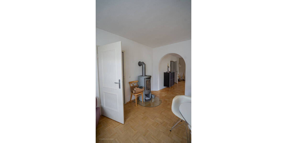 Einfamilienhaus München Ramersdorf-Perlach - 5 Zimmer, 160 m&sup2;, 2.730&euro; | Angebot:26544143