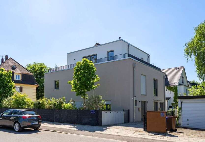 Haus zum Kaufen in München 1.375.000 € 145.25 m²
