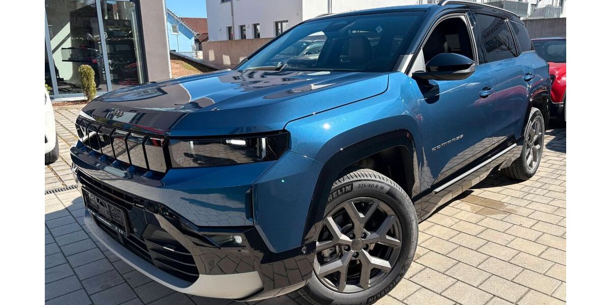 Jeep Compass 1.250 km 45.390 &euro; Ismaning 85737