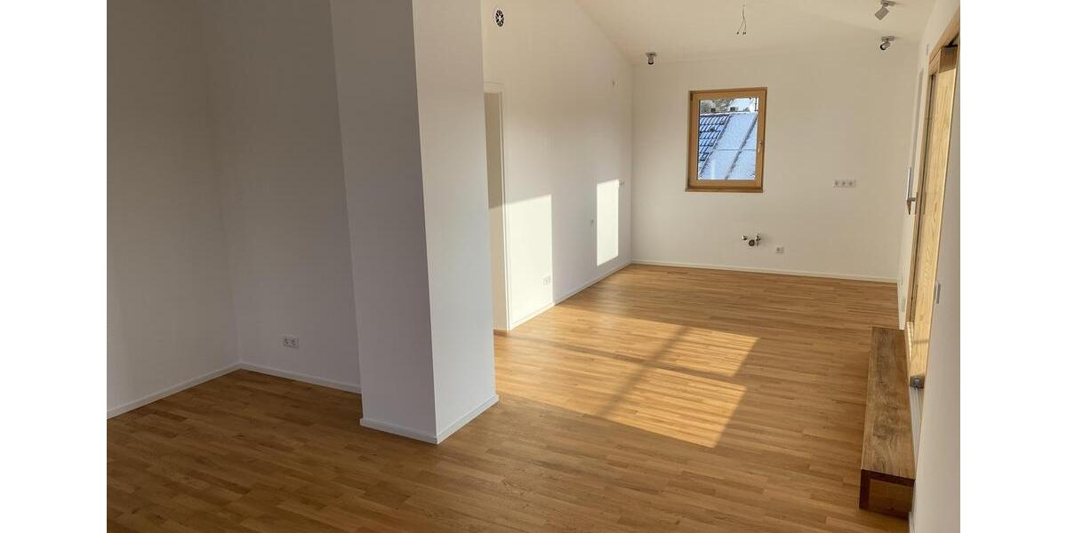 Einfamilienhaus München Trudering - 3 Zimmer, 86 m&sup2;, 2.160&euro; | Angebot:25271779