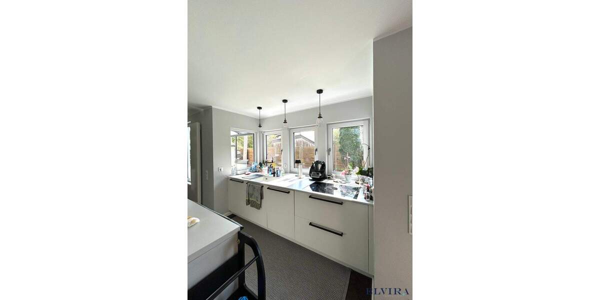 Reihenendhaus Grünwald - 5 Zimmer, 172 m&sup2;, 5.590&euro; | Angebot:25703660