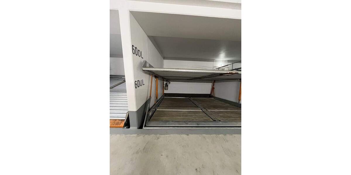 Garagen / Stellplätze München Bogenhausen - 20.000&euro; | Angebot:24435205