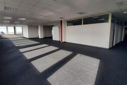 LagerflächenBüros mit eigenem Eingang - All-in-Miete zimmer