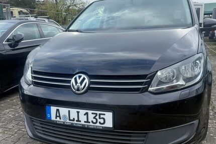 VW Touran 297.500 km 2.750 &euro; München 80802