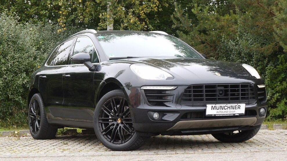 Porsche Macan 302.000 km 22.999 € München 81243