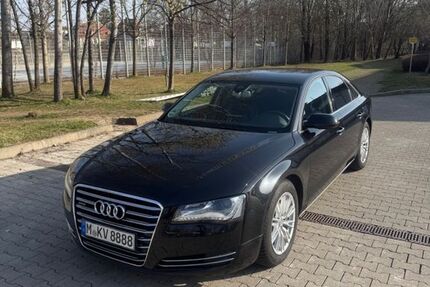 Audi A8 244.700 km 9.300 &euro; München 81549