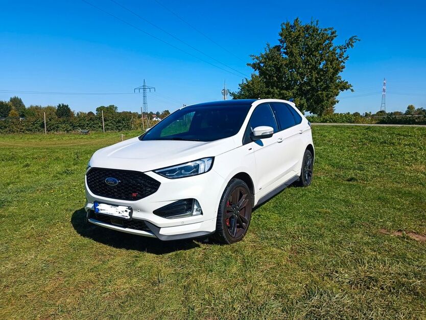Ford Edge 99.000 km 23.700 € München 81249