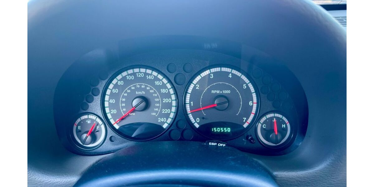 Jeep Cherokee 151.000 km 4.599 &euro; München 80336