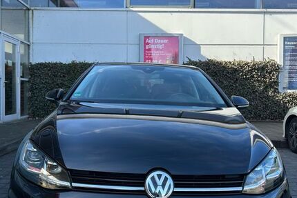 VW Golf 110.000 km 19.200 &euro; München 81927