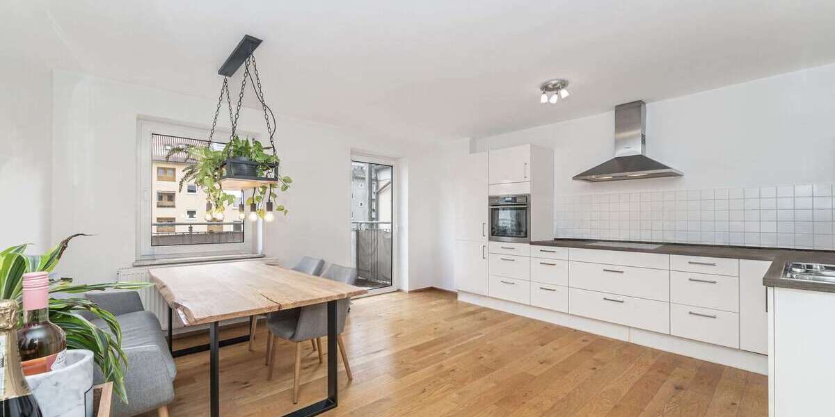 Etagenwohnung München Schwabing-Freimann - 4 Zimmer, 111 m&sup2;, 998.000&euro; | Angebot:26346385