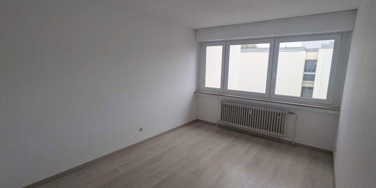 - provisionsfrei - 5-Zimmer-Wohnung mit Balkon in ruhiger Wohngegend in München Pasing 5 zimmer