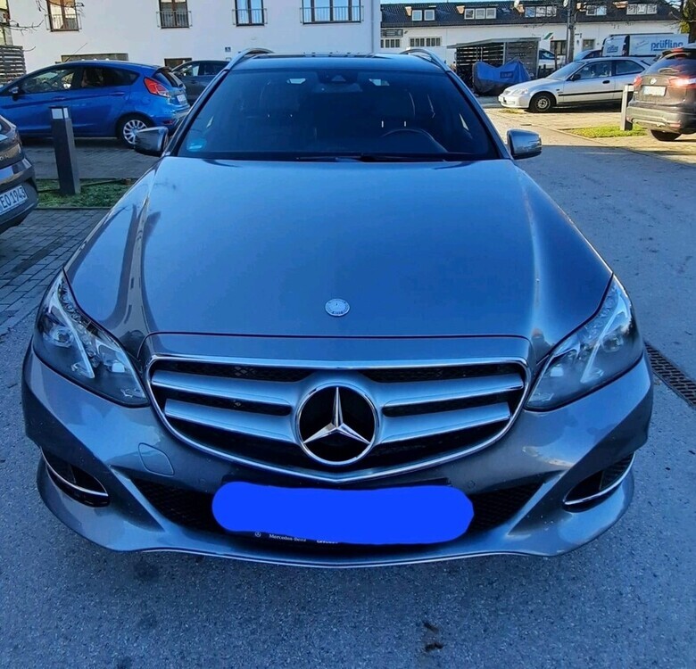 E 220
