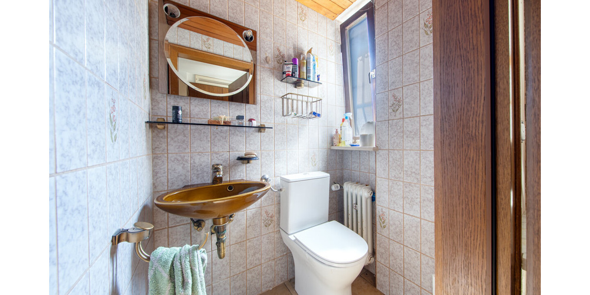 FAMILIENIDYLLE IN ALLACH: DOPPELHAUSHÄLFTE MIT GARTEN, TERRASSE UND DOPPELGARAGE - Doppelhaushälfte München Allach-Untermenzing | Angebot:26953877