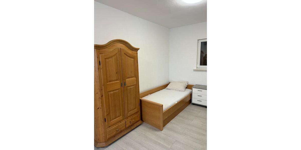 Erdgeschoßwohnung München Bogenhausen - 2 Zimmer, 46 m&sup2;, 1.600&euro; | Angebot:24655165