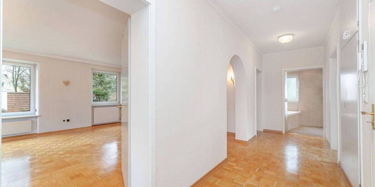 Mehrfamilienhaus, Wohnhaus München Trudering-Riem - 6 Zimmer, 223 m&sup2;, 898.000&euro; | Angebot:25666556