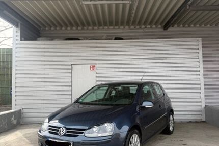 VW Golf 184.000 km 3.300 &euro; Maisach 82216
