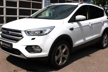 Ford Kuga 99.000 km 16.300 &euro; München 80636