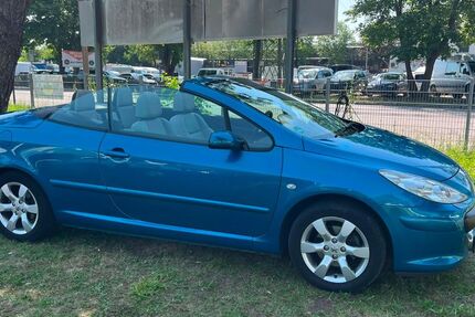 Peugeot 307 136.000 km 3.900 &euro; München 81243