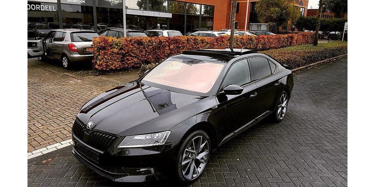 Skoda Superb 57.000 km 28.990 &euro; München 80339