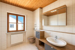 WINDISCH - Großzügige 4-Zimmer-Dachgeschosswohnung mit sonnigen Balkon in WörthseeEtterschlag - Dachgeschoßwohnung Wörthsee / Etterschlag Etterschlag | Angebot:27134606