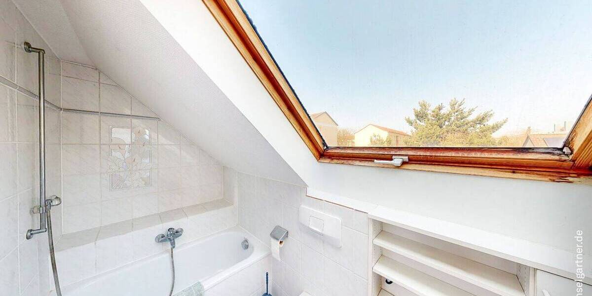 Reihenendhaus München Moosach - 6 Zimmer, 122 m&sup2;, 1.190.000&euro; | Angebot:26273720