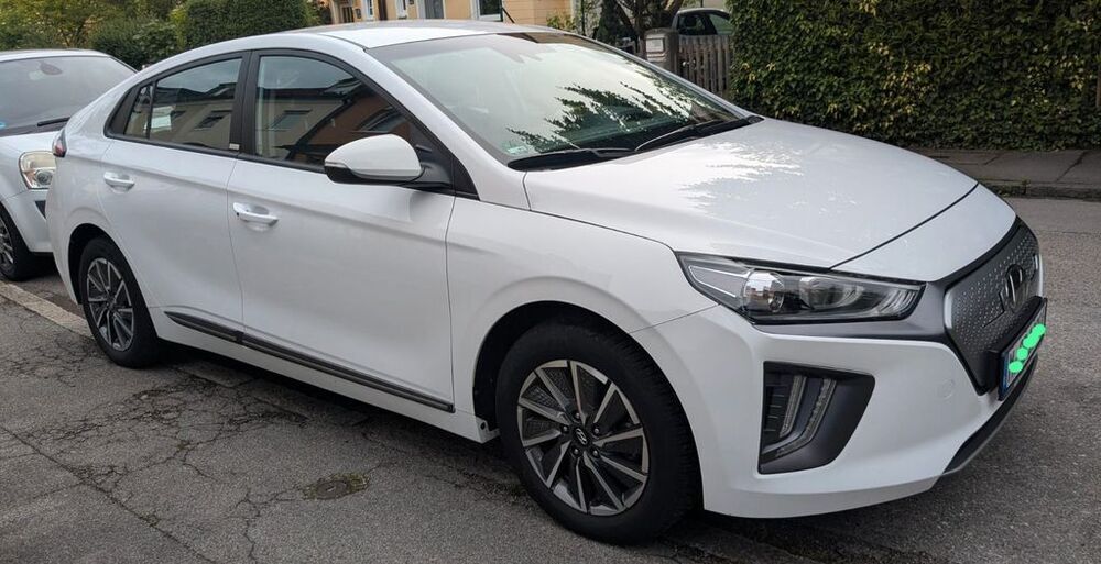 IONIQ