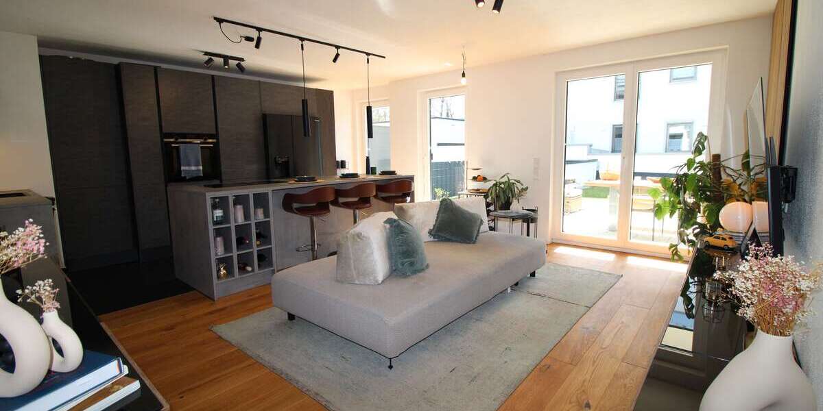 Etagenwohnung München Trudering-Riem - 3 Zimmer, 83 m&sup2;, 2.300&euro; | Angebot:27142574