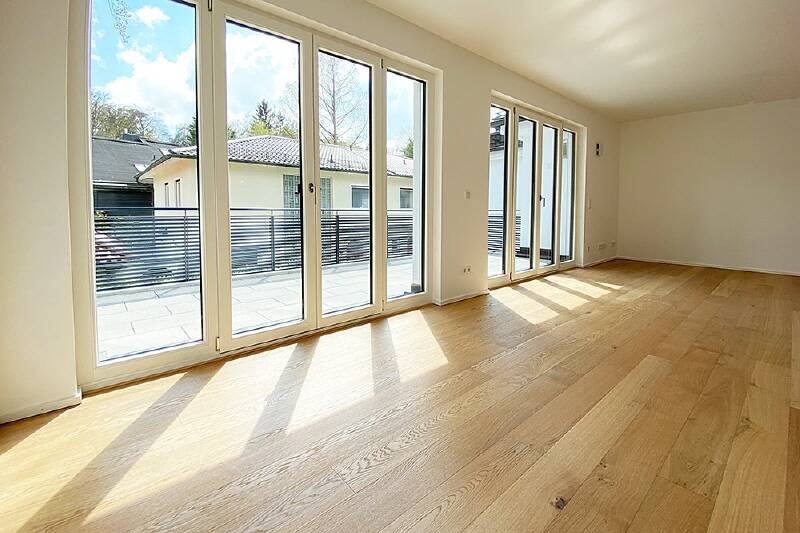 Etagenwohnung München Thalk.Obersendl.-Forsten-Fürstenr.-Solln - 3 Zimmer, 92 m&sup2;, 2.430&euro; | Angebot:25957261