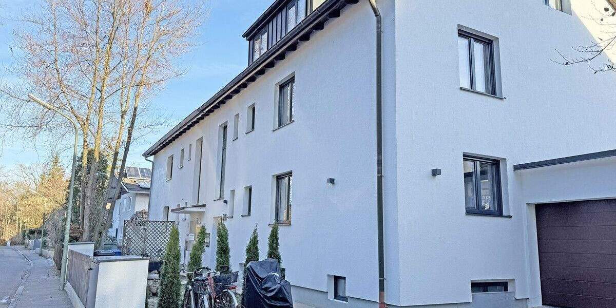 Neuwertige 3-Zimmer-Wohnung über die gesamte 1. Etage 3 zimmer