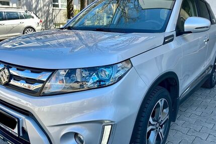 Suzuki Vitara 75.000 km 15.500 &euro; Höhenkirchen-Siegertsbrunn 85635