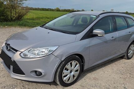Ford Focus 137.000 km 3.499 &euro; Hohenbrunn 85662