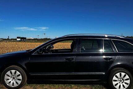 Skoda Superb 196.000 km 3.900 &euro; Taufkirchen 82024