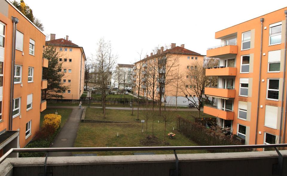 Etagenwohnung München Ramersdorf-Perlach - 3 Zimmer, 71 m&sup2;, 1.988&euro; | Angebot:26529929