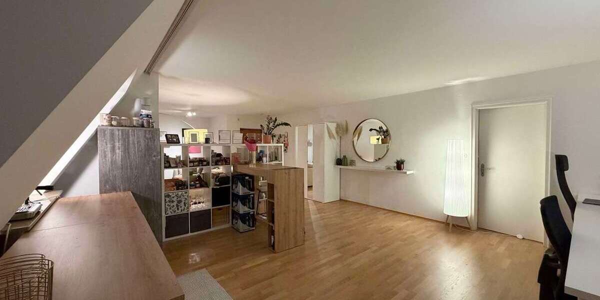 Etagenwohnung München Maxvorstadt - 2 Zimmer, 77 m&sup2;, 1.670&euro; | Angebot:26940054