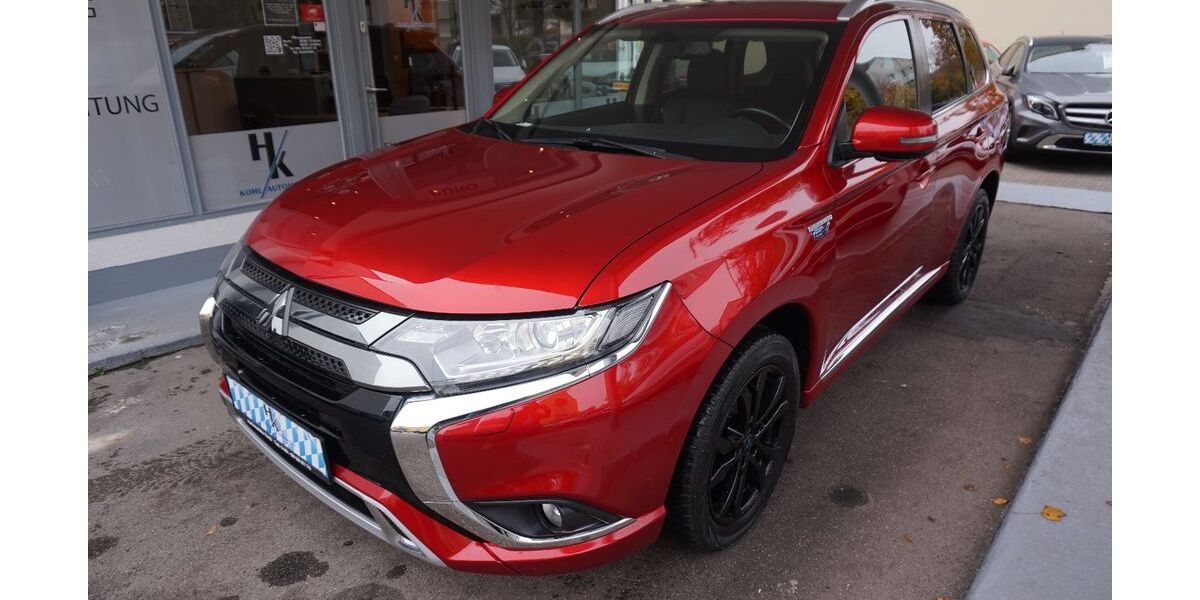 Mitsubishi Outlander 127.800 km 17.899 &euro; München 81549