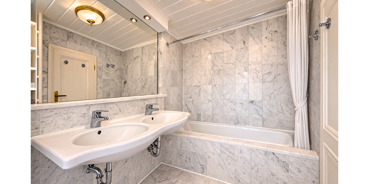 Reihenendhaus Grünwald - 4 Zimmer, 160 m&sup2;, 2.190.000&euro; | Angebot:25743004