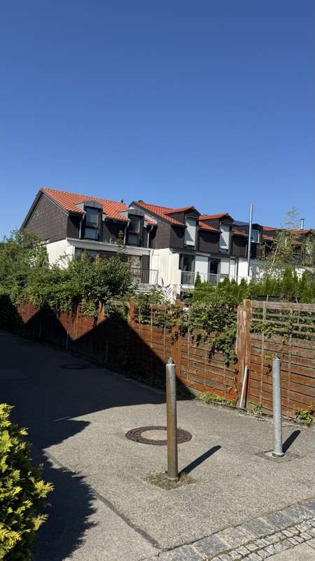 Haus zum Kaufen in Zorneding 620.000 € 140 m²